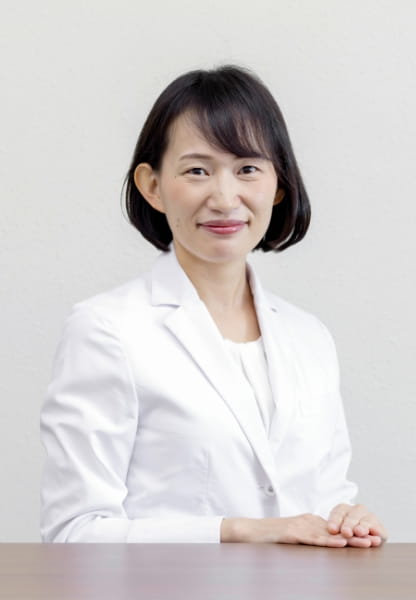 乳腺外科医員 濵岡 亜紗子